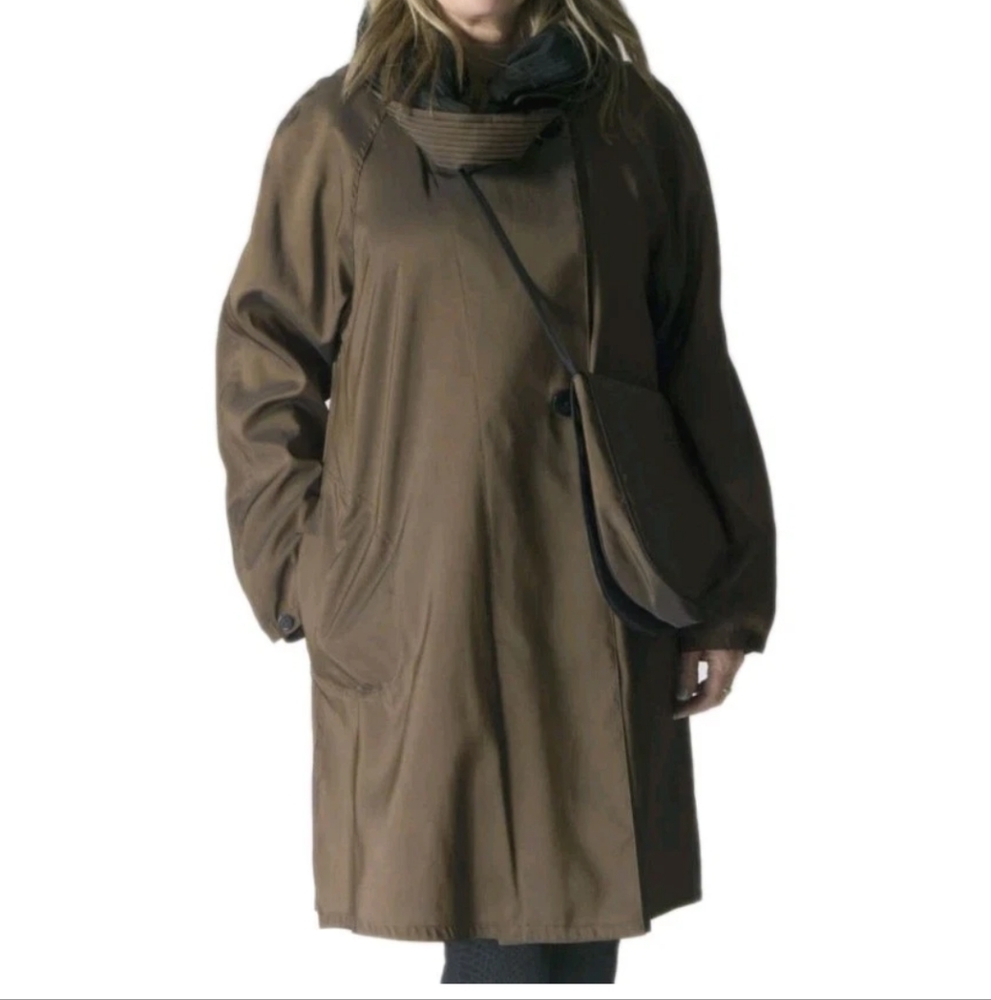 Mycra Pac Long Parka Jacket Woman Sm Bronze Black Pleated Hooded Cloak USA Nwot